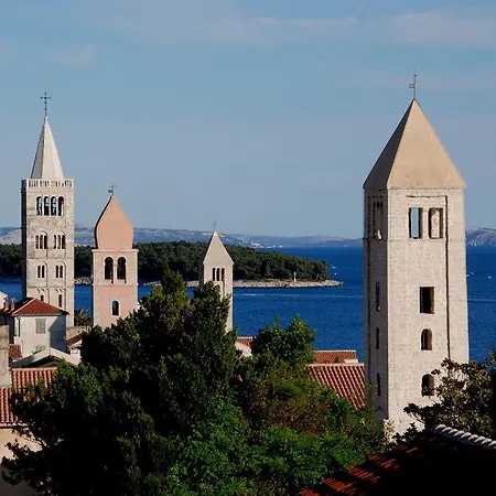 Holiday In Barbat/insel Rab 16302 度假居 *